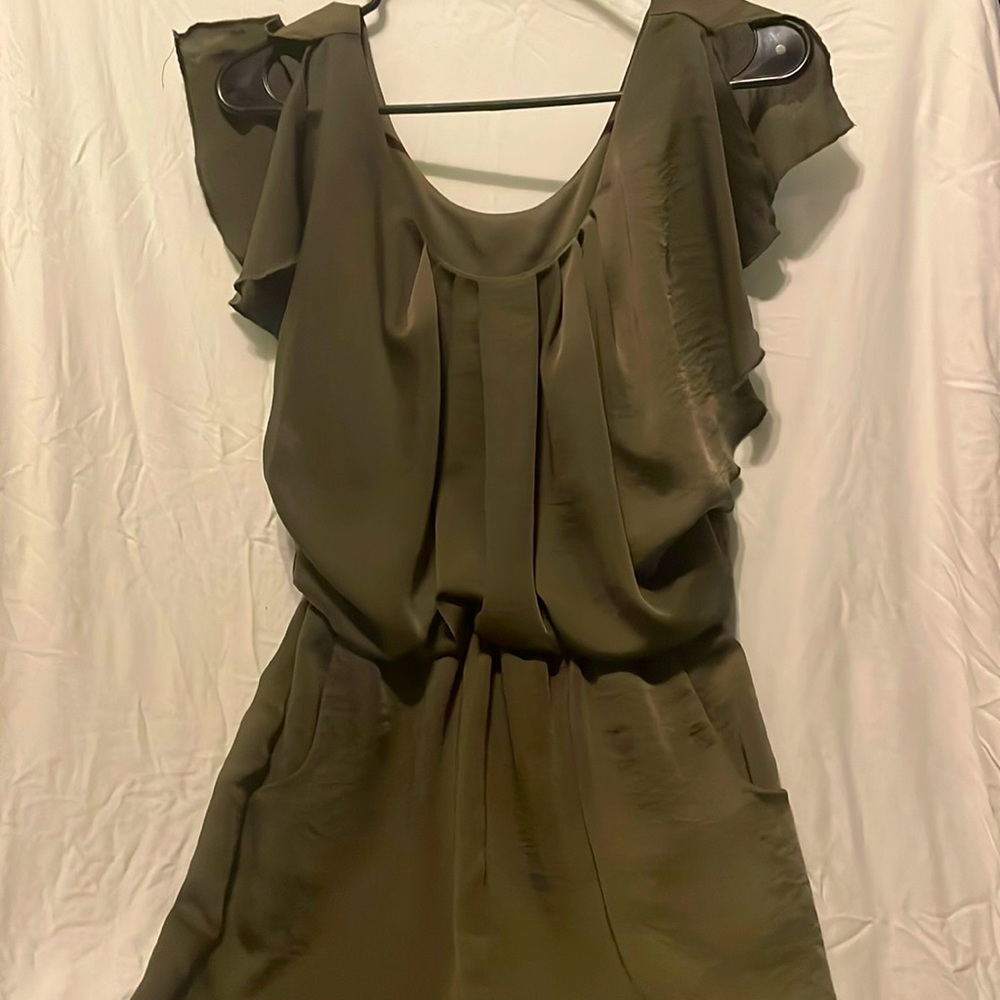 Stunning dark green dress